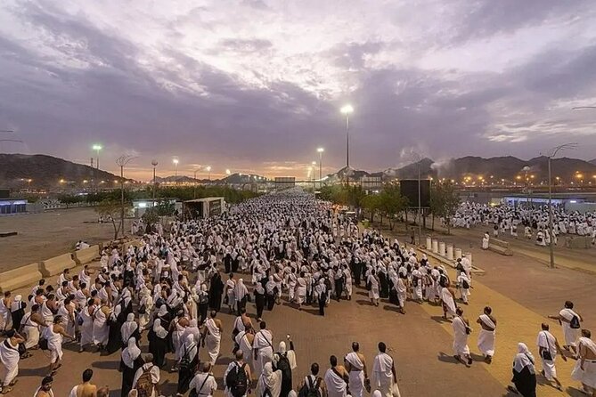 A Spiritual Journey Through the Holy Sites of Makkah - Is $100 good value for four people?