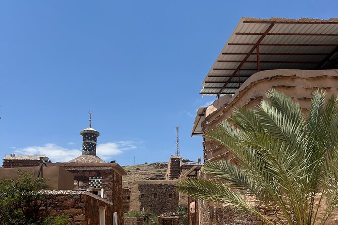 Abha City and AlHabala Full-Day Tour - Private Transport, Snacks, and the Six-Hour Schedule