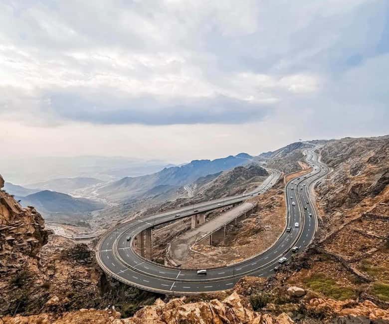Abha City Tour & Rijal Almaa - El Sahab Park and its moving cloud cover