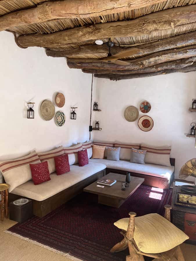 Al-Ula: Old Town, Hegra, and Elephant Rock Day Tour - Why this six-hour Al-Ula tour works