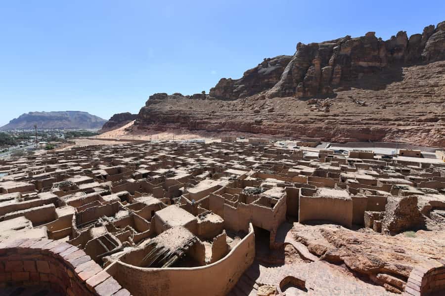 AlUla: Discover AlUla Like a Local Guided Tour - Elephant Rock and AlUla’s natural scenery