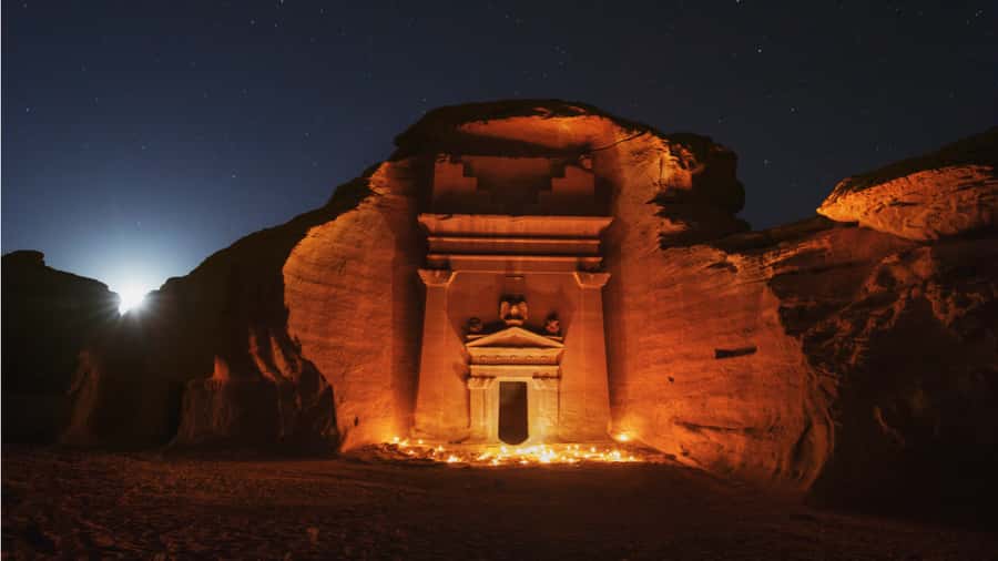 AlUla: Hegra After Dark Show with Chariot Ride - What the $115 price includes