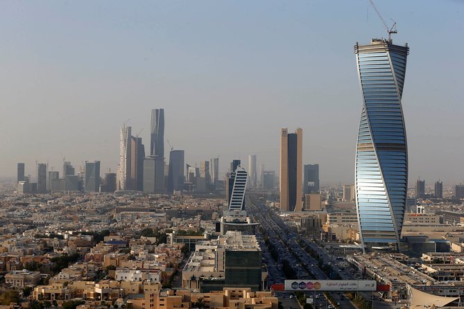 Arrival Transfer: Riyadh Airport RUH to Riyadh by Business Car - Safety and service standards