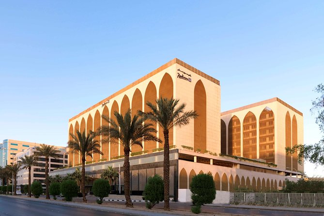 Arrival Transfer: Riyadh Airport RUH to Riyadh by Business Car - Booking details and cancellation rules