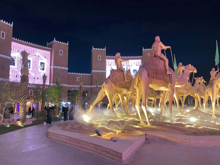 Boulevard World, Boulevard Riyadh Private Tour+Saudi Meal - A world tour inside Riyadh