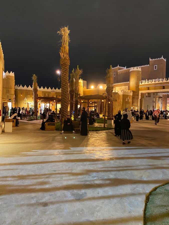 Boulevard World, Boulevard Riyadh Private Tour+Saudi Meal - Boulevard Riyadh City brings concerts and nightlife