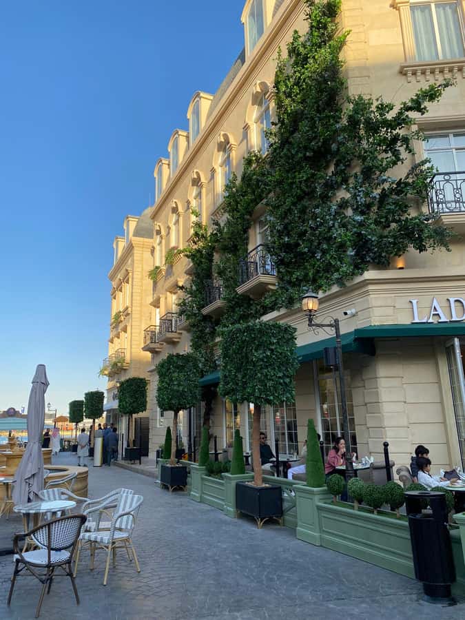 Boulevard World, Boulevard Riyadh Private Tour+Saudi Meal - Timing, clothing, and walking demands