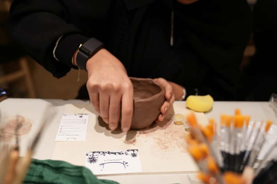 Diriyah: Pottery Workshop with a Local Artist - Booking, timing, and cancellation advice