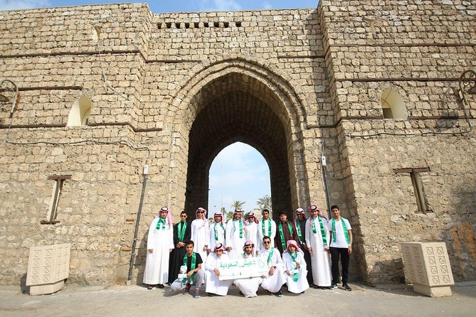 discover Jeddah city - What the car service adds