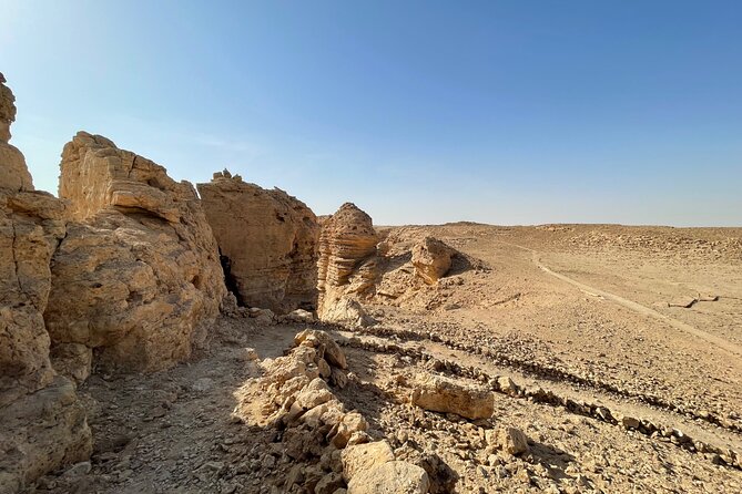 Edge of the World - Leaving Riyadh from Thaghr Plaza