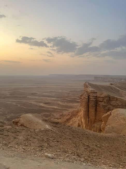 Edge of the World: Hiking & Sunset View - Leaving Riyadh for the Tuwaiq Escarpment