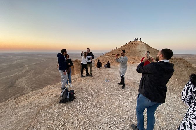 Edge of the World with 4x4 vehicles, sunset Dinner and stargazing - Hiking the clifftops at sunset