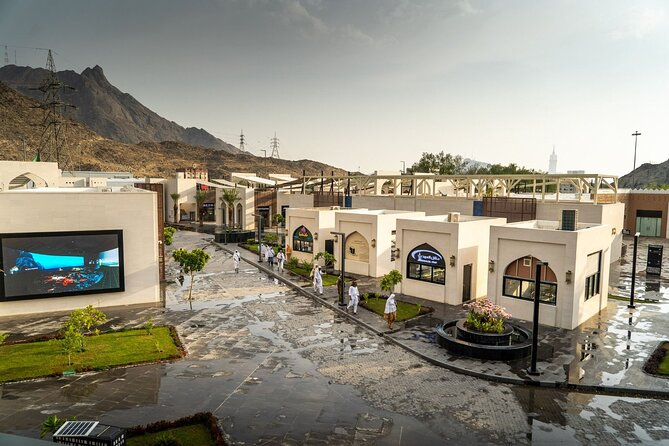 Experience the life of the Prophet in Makkah - Albaya Mosque and the Pledge of Aqaba