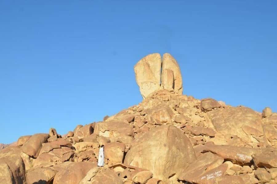 Explore the ancient The Land Of Midian& Split Rock Of Mose's - Jabal Safina, the mountain shaped like a ship