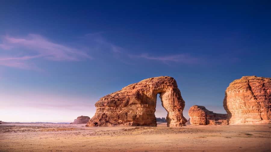 From AlUla: Hegra Tour - Who will enjoy this Hegra tour most?