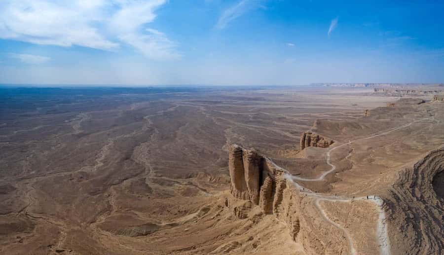 From Riyadh: Tuwaiq Mountains and Najd Plateau Day Trip - Key points to know before booking