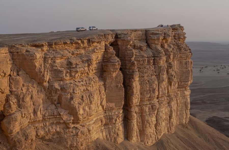From Riyadh: Tuwaiq Mountains and Najd Plateau Day Trip - Practical Details That Make the Day Easier