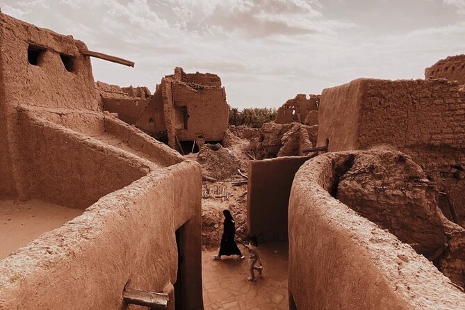 Full-Day Ushayger Tour with Lunch from Riyadh - The old-house museum and antiques collection