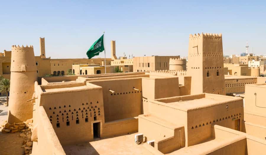Half Day in Riyadh, Almasmak, National Museum, Kingdom Tower - Why this half-day tour works for first-time visitors