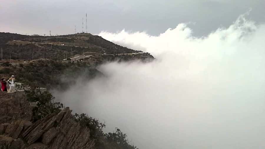 Highlights City Tour & Rijal Almaa - Jabal Sawda at 3,000 Meters