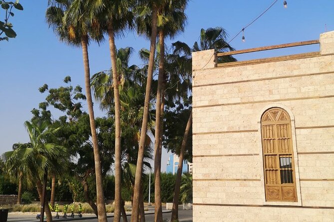 Historic District Tour in Jeddah by a Local Guide - Nassif House Museum and the limits of short stops
