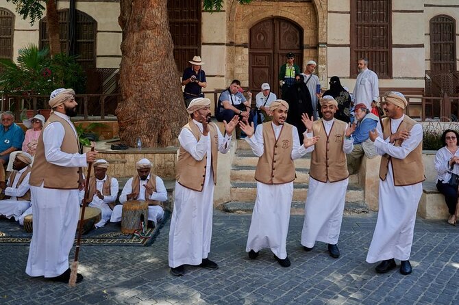 Historical & Heritage Tour in Jeddah Al Balad - Al Shafei Mosque in the narrow lanes