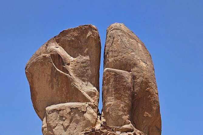 Historical Landmark in Tabuk Region Full Day Tour - Split Rock of Horeb and the Story of Water