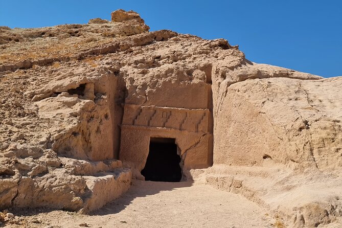 Historical Landmark in Tabuk Region Full Day Tour - Moses’ Altar and the Golden Calf Altar