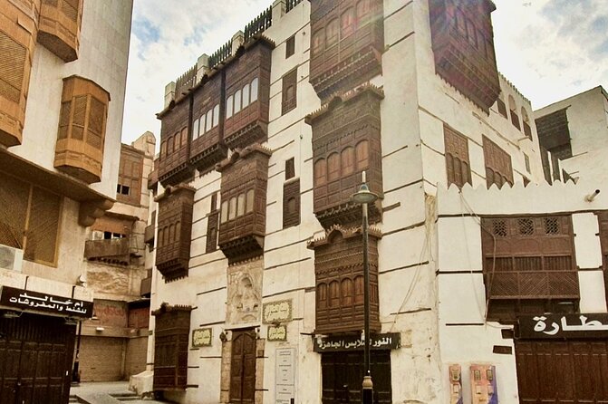 Historical tour in Jeddah old twon - What $100 per person really gets you
