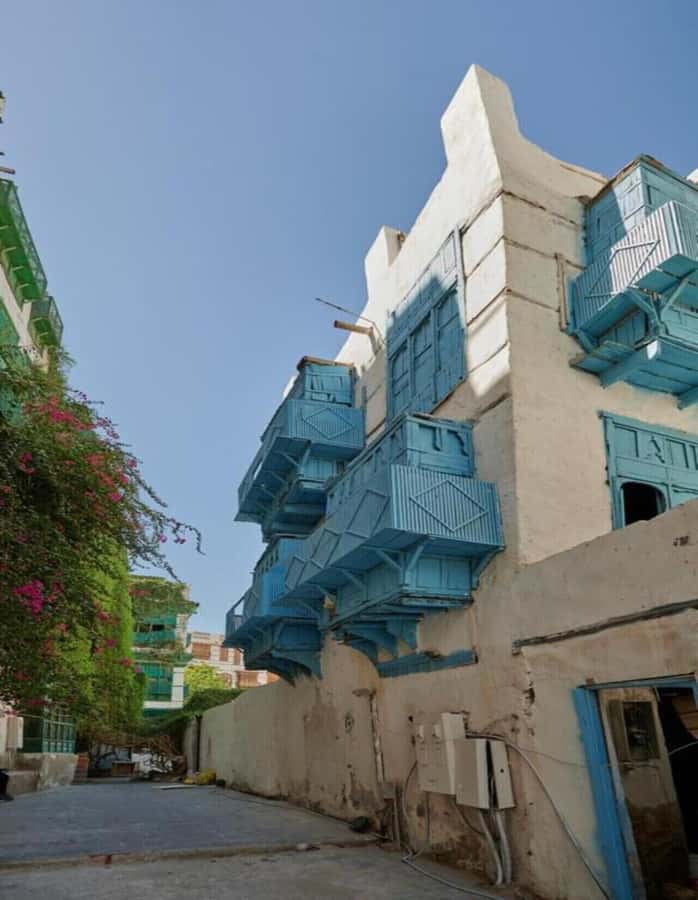 Jeddah: Al-Balad Old Town Historical City Guided Tour - Food, coffee, and the personal touch