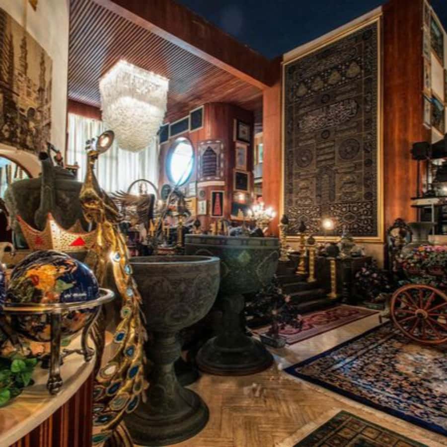Jeddah: Al-Balad Old Town Tour with Guide - Souq Al Alawi, the old market street