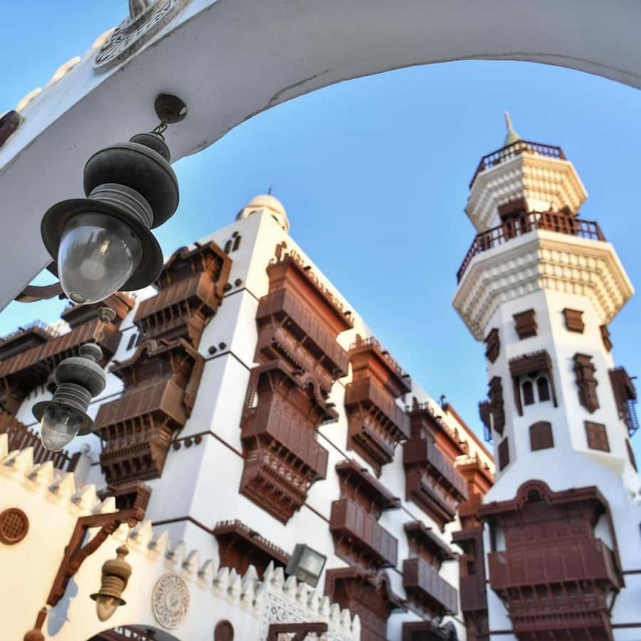 Jeddah: Al-Balad Old Town Tour with Guide - Al-Shafei Mosque and a quieter pause