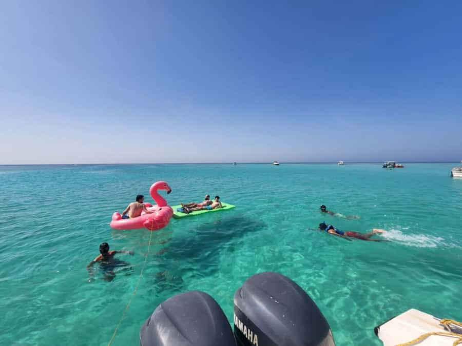 Jeddah: Bayadah Island Boat Trip with Snorkeling Option - Key points to know before you book