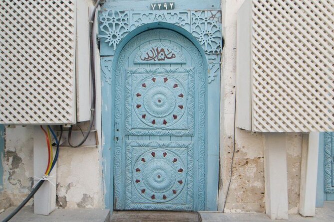Jeddah:Discover old Jeddah AlBalad - Meeting Muhammad and getting started