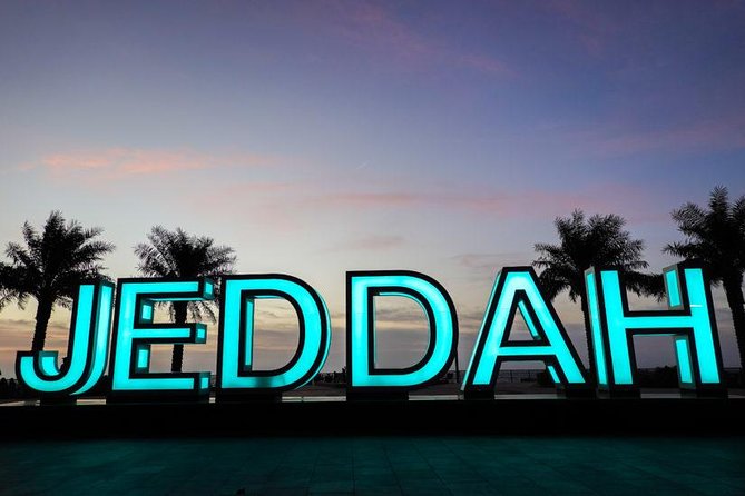 Jeddah Historical and City Tour - The Corniche shows Jeddah’s modern Red Sea side