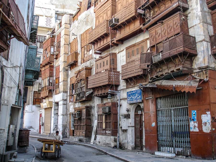 Jeddah: Jeddah Heritage Chronicles Tour with optional lunch - The Tayyebat and Abdul Raouf Khalil Museum visit