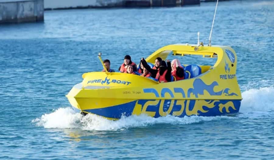 Jeddah: Red Sea Speedboat Tour with Captain - Fifteen minutes of speed, turns, and sightseeing