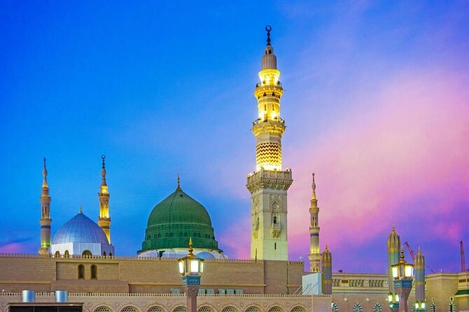 Madinah Ziyarats (Private tour) - Masjid Jummah, the first Friday prayer
