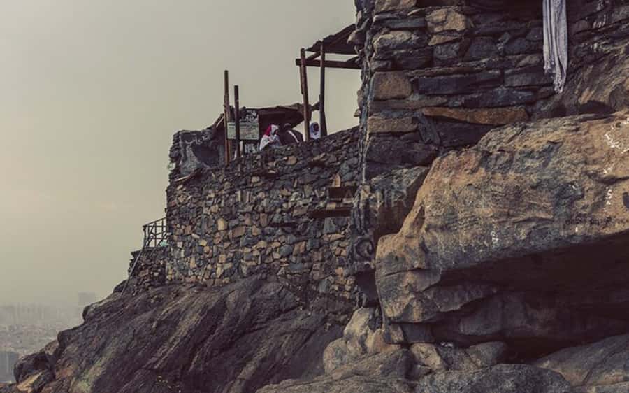 Makkah: Experience the Life of the Prophet in Makkah - Albaya Mosque and the Pledge of Aqaba
