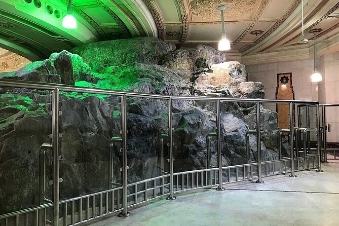 Makkah's (Mecca) Ziyarat : Holy, Historical Places (Private Tour) - The Mosque of the Jinn and the final old Makkah stops
