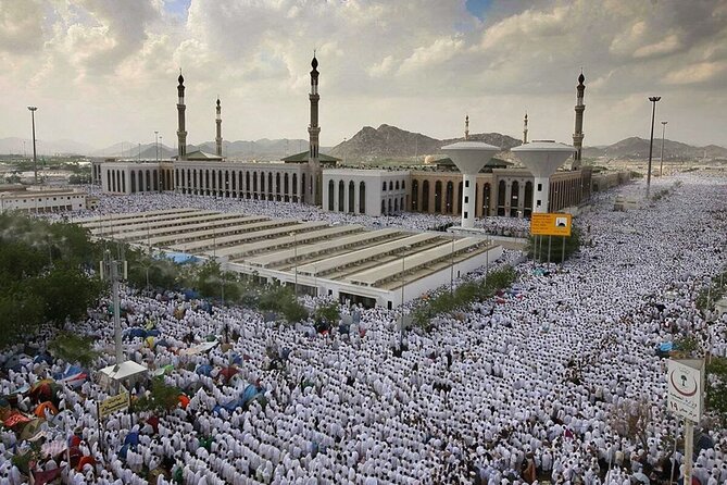 Makkah's (Mecca) Ziyarat : Holy, Historical Places (Private Tour) - The Great Mosque and Kaaba: keep your expectations precise