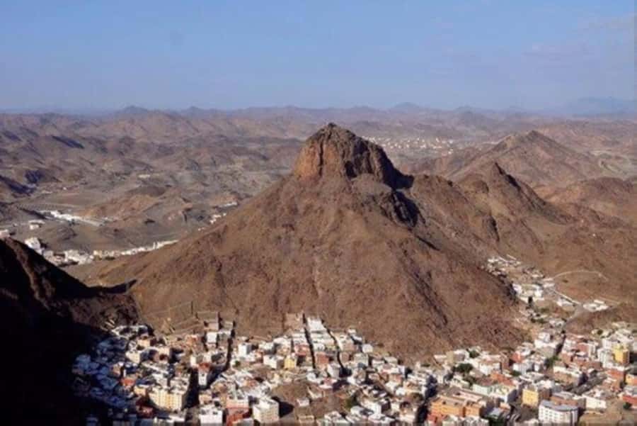 Mecca: Holy Sites Private Tour - Mina: seeing the setting of the stoning ritual