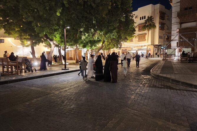 Private Tour in Historical Jeddah (ALBALAD) إكتشف جدة التاريخيه - Old architecture and UNESCO-registered places