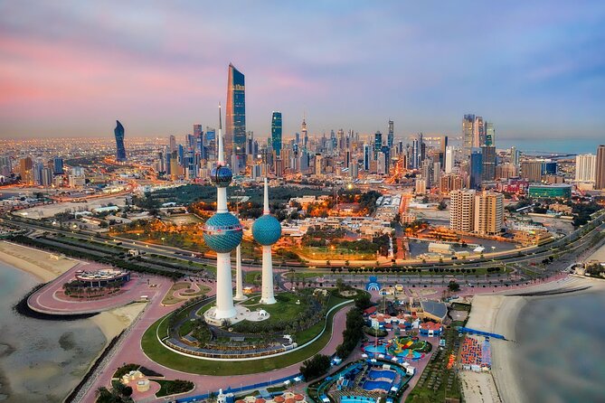Private Transfer from Rey Abdulaziz (JED) Airport to Jeddah - A 45-minute road trip into Jeddah