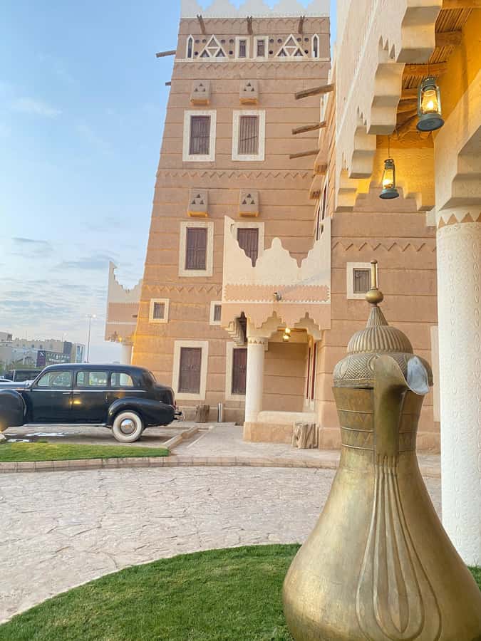 Riyadh: Cultural Dining Experience Rooted in Arabian Heritag - Arriving at Najd Village in Riyadh