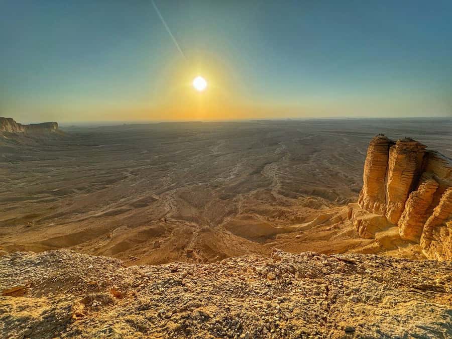 Riyadh: Edge Of The World and Bats Cave Tour by 4x4 - Practical advice for a better day