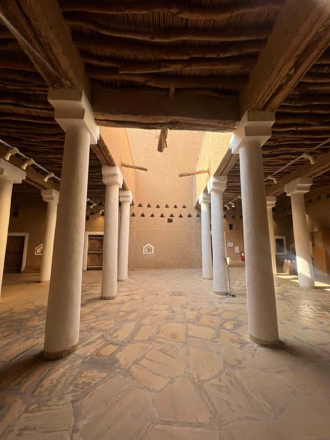 Riyadh: Masmak Fort, Souq AlZal, and Murabba Palace Tour - Key points at a glance