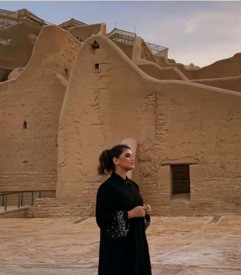 Riyadh: Private Instagram Tour - Al Zal Market’s Everyday Color and Detail