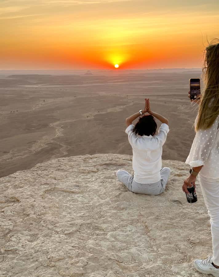 Riyadh Sunset Edge of the World & Deer Reserve 4WD Adventure - How the guides shape the experience