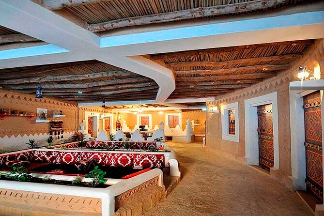 Traditional SAUDI Dinner Experience - Entering a Traditional Riyadh Restaurant